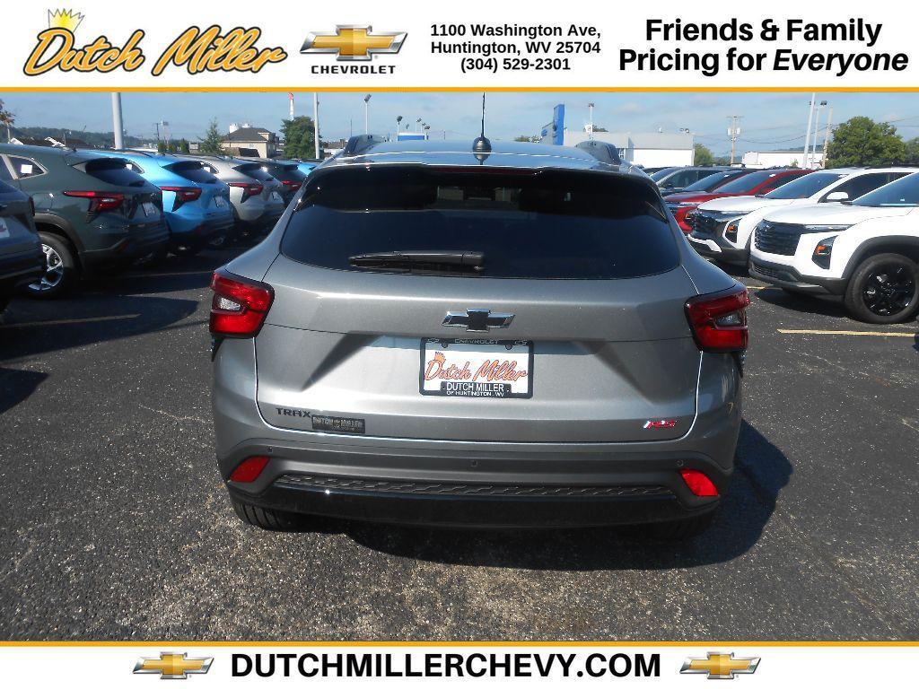 new 2025 Chevrolet Trax car, priced at $28,469
