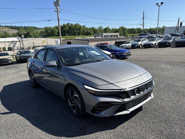 new 2024 Hyundai Elantra car, priced at $26,074