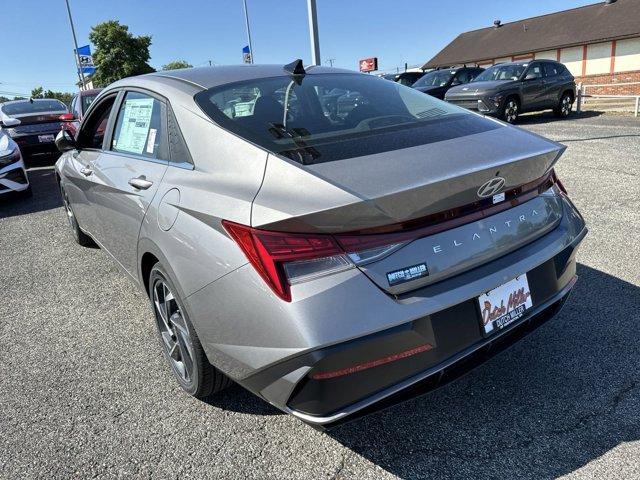 new 2024 Hyundai Elantra car, priced at $26,074