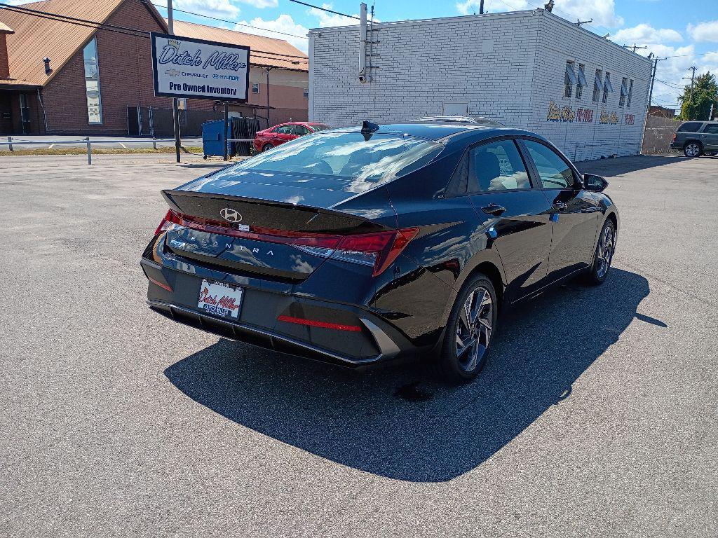 new 2025 Hyundai Elantra car, priced at $25,105