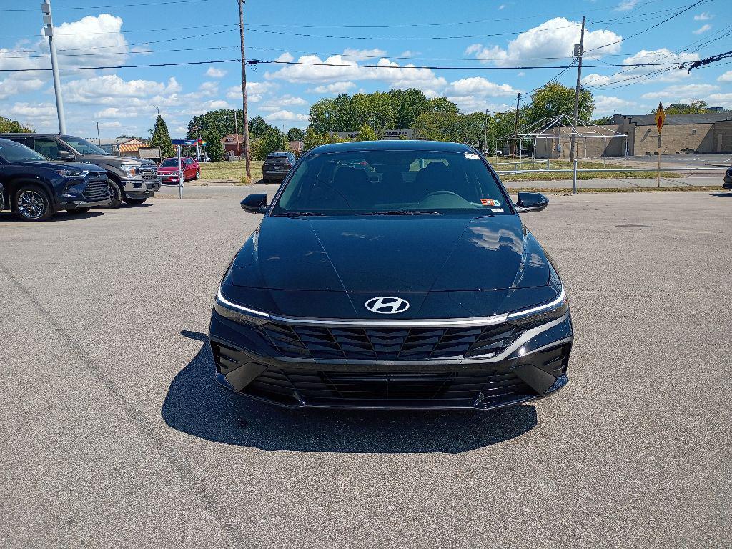 new 2025 Hyundai Elantra car, priced at $25,105