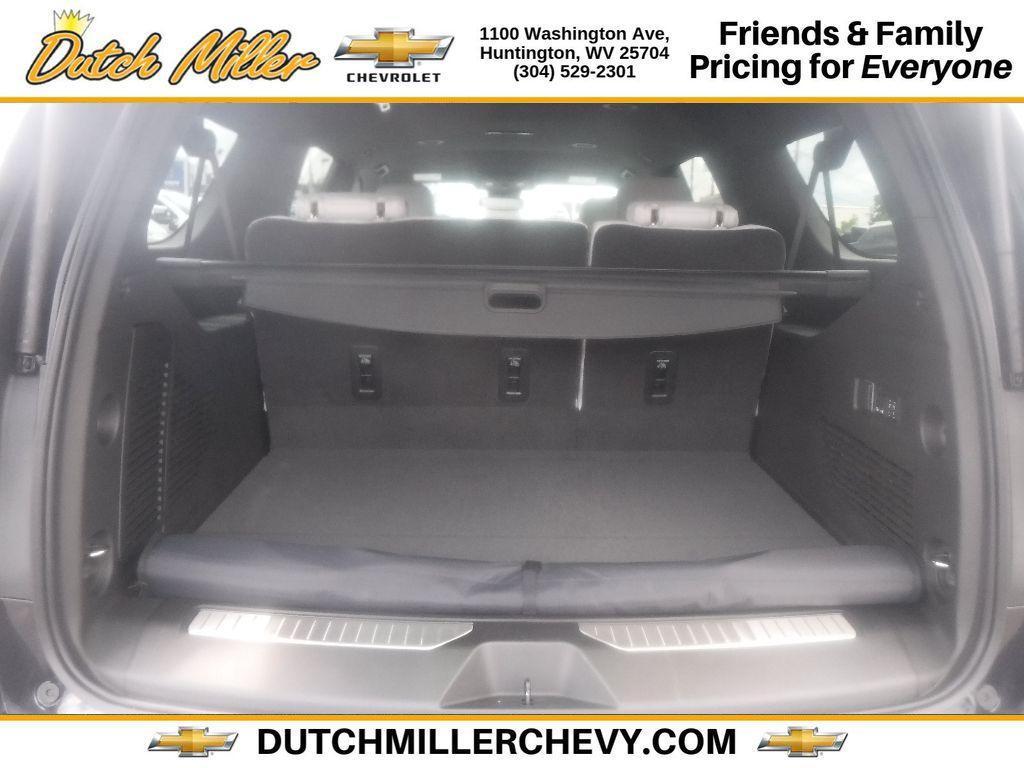 new 2025 Chevrolet Suburban car, priced at $84,619