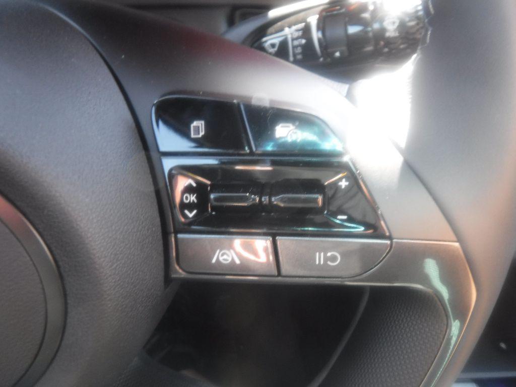new 2025 Hyundai Elantra car, priced at $25,165