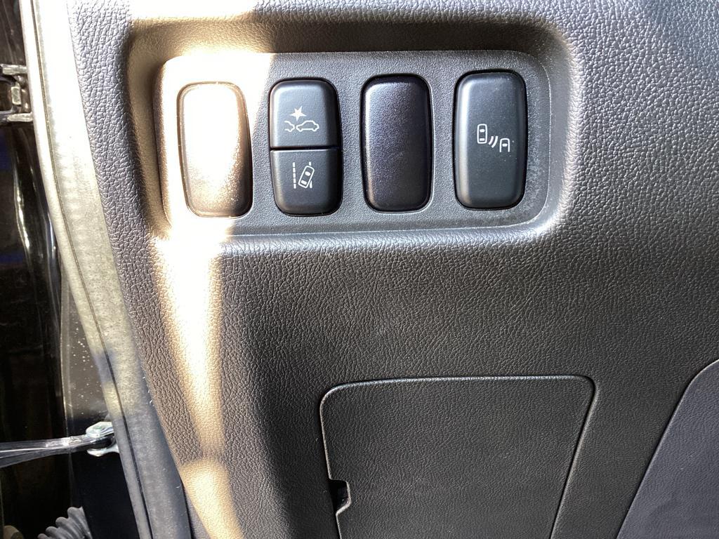used 2024 Mitsubishi Outlander Sport car, priced at $18,495