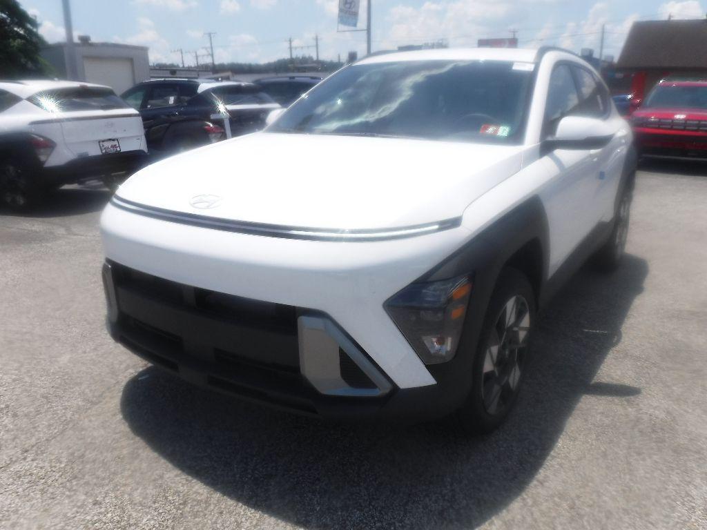 new 2025 Hyundai Kona car, priced at $29,690