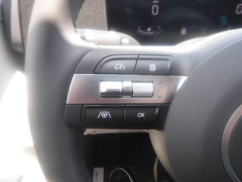 new 2025 Hyundai Kona car, priced at $29,690