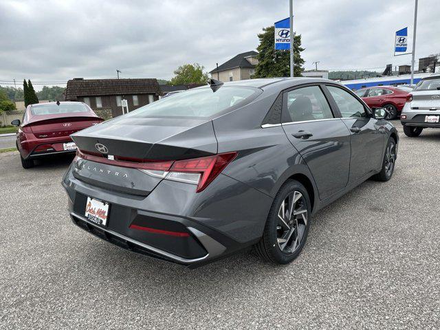 new 2024 Hyundai Elantra car, priced at $26,112