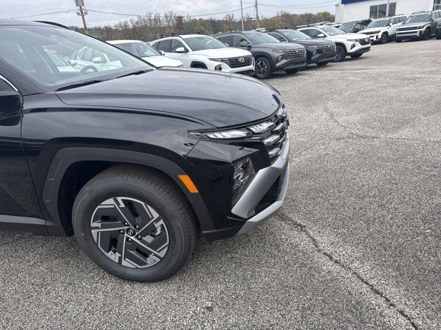 new 2025 Hyundai Tucson Hybrid car, priced at $34,140