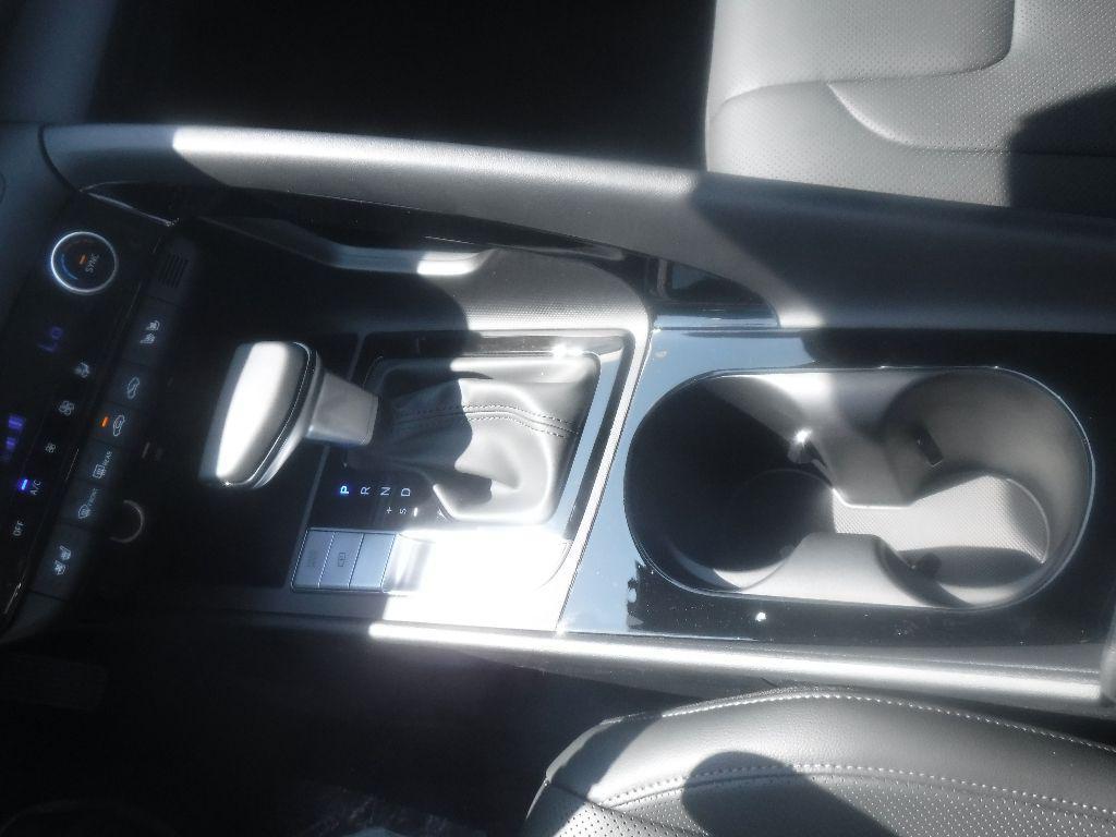 new 2025 Hyundai ELANTRA HEV car, priced at $31,630