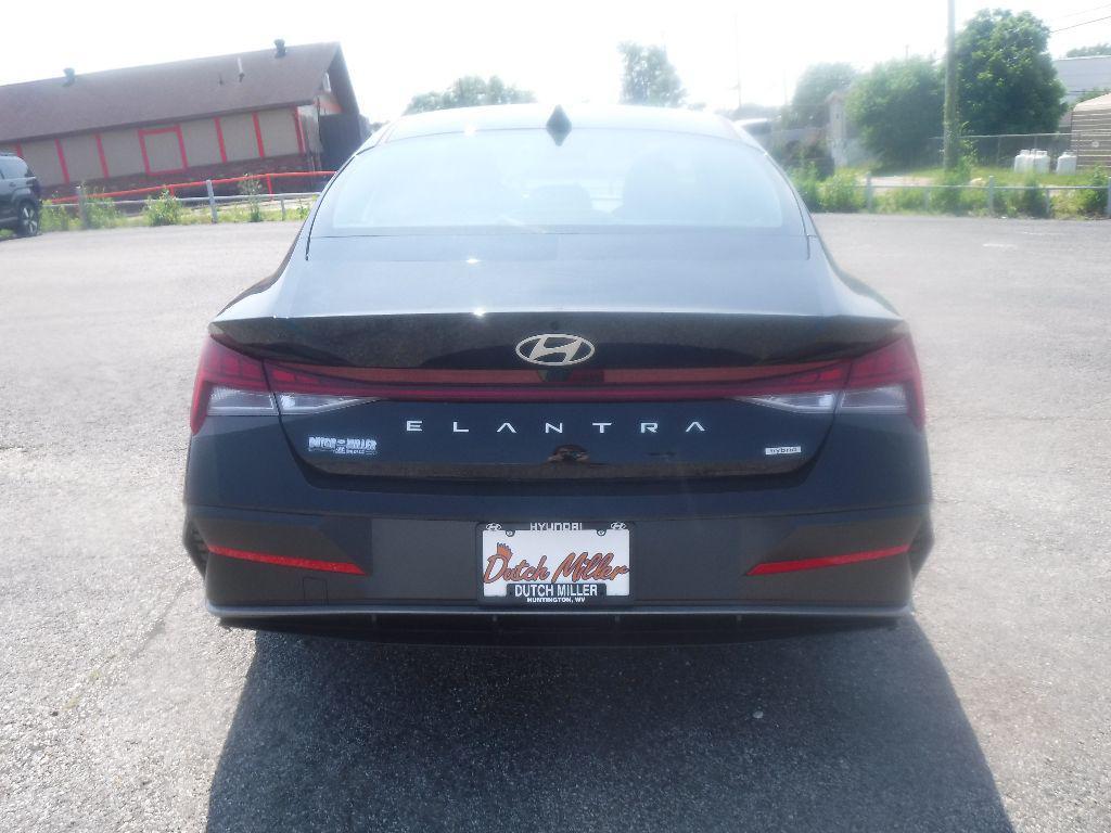 new 2025 Hyundai ELANTRA HEV car, priced at $31,630