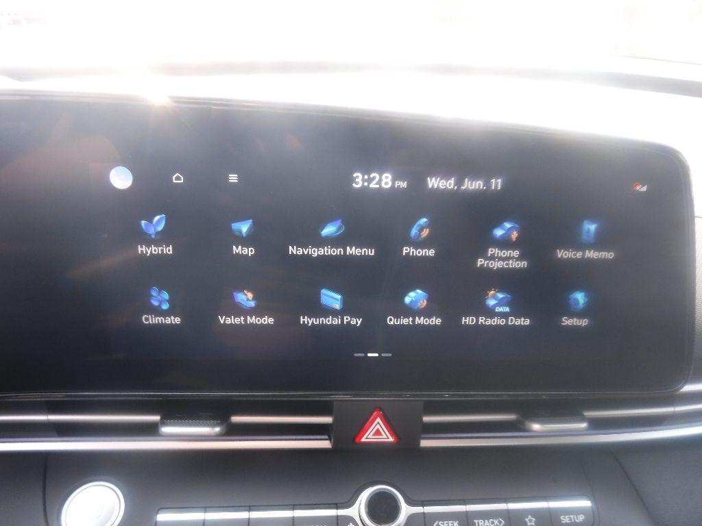 new 2025 Hyundai ELANTRA HEV car, priced at $31,630