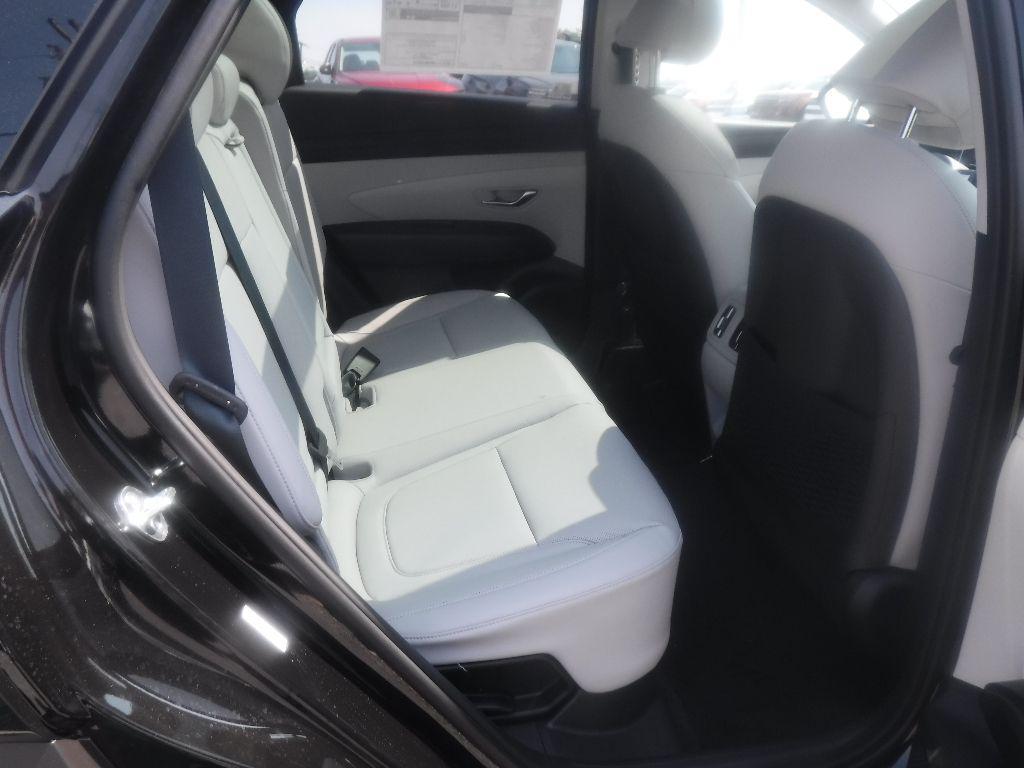 new 2025 Hyundai TUCSON Hybrid car, priced at $38,890