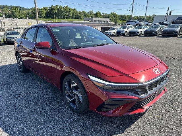 new 2024 Hyundai Elantra car, priced at $25,929