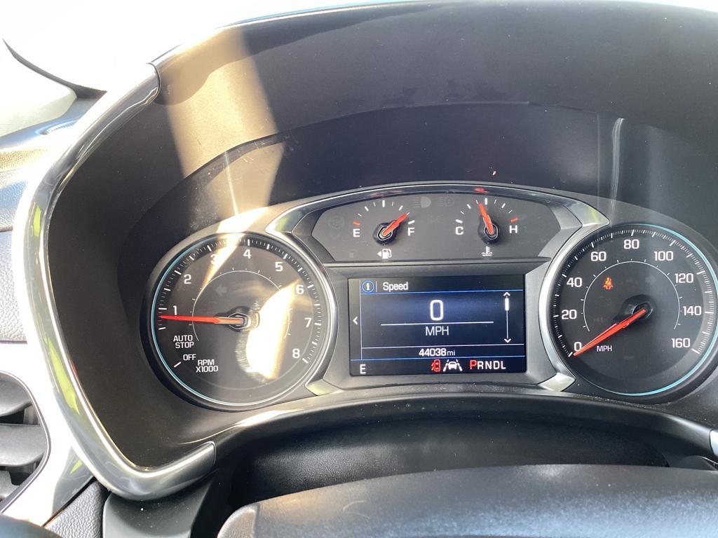 used 2024 Chevrolet Equinox car, priced at $22,267