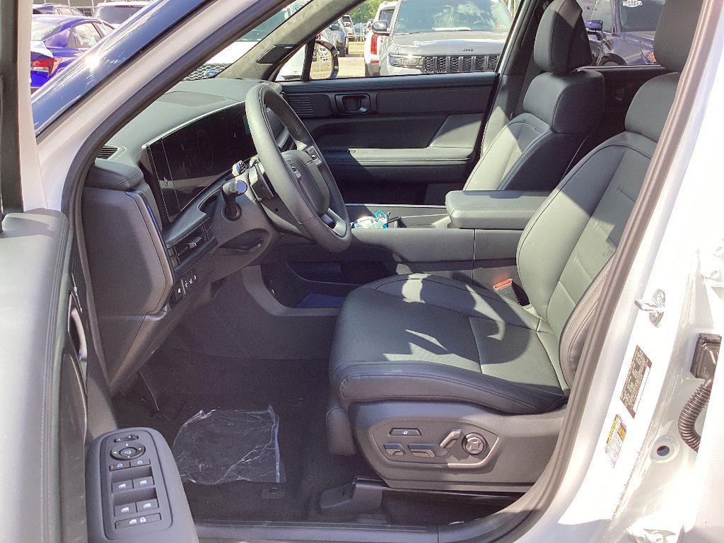 new 2026 Hyundai SANTA FE HEV car, priced at $53,495
