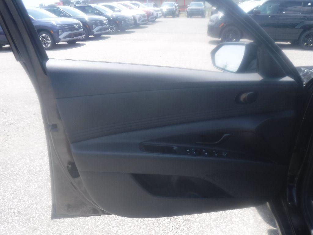 new 2025 Hyundai ELANTRA HEV car, priced at $29,080