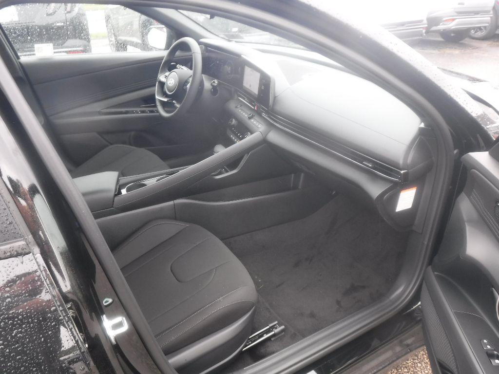 new 2025 Hyundai ELANTRA HEV car, priced at $29,080
