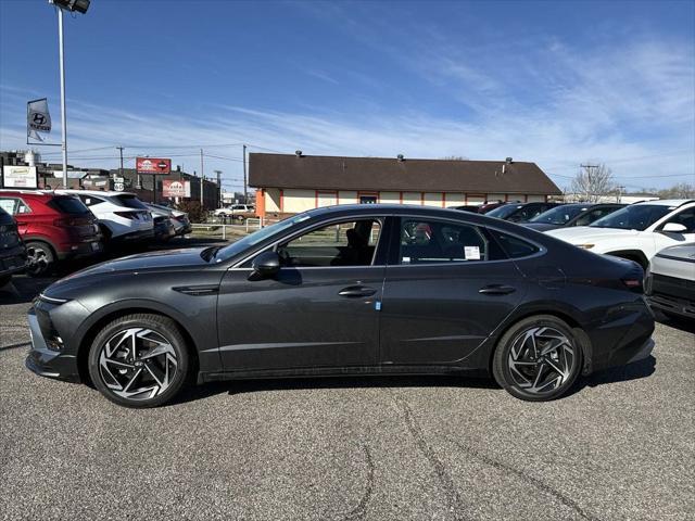 new 2024 Hyundai Sonata car, priced at $30,774