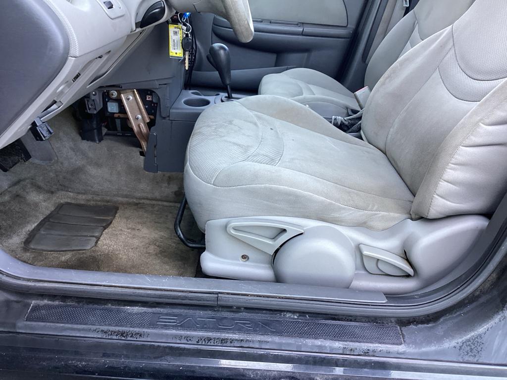 used 2003 Saturn Ion car, priced at $5,520