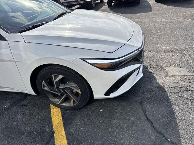 new 2025 Hyundai Elantra car, priced at $25,375