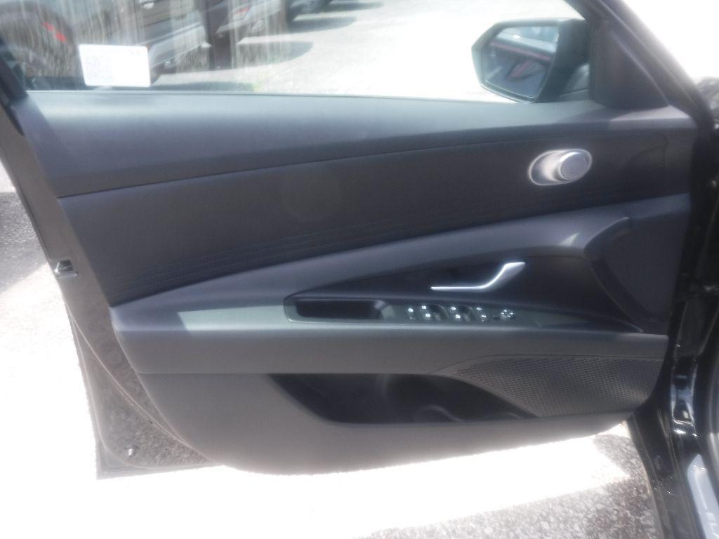 new 2025 Hyundai Elantra car, priced at $24,175
