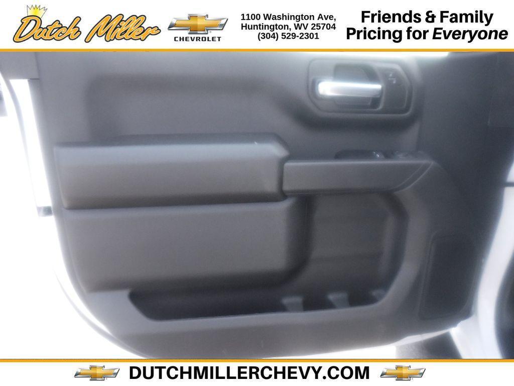 new 2025 Chevrolet Silverado 1500 car, priced at $47,544