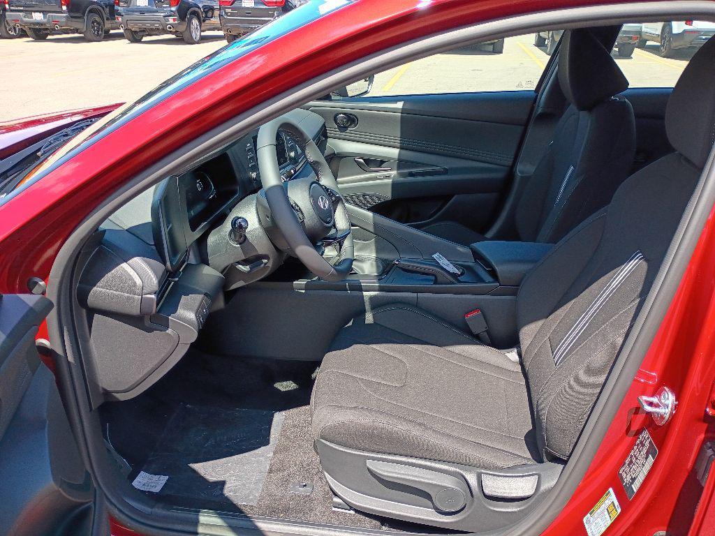 new 2025 Hyundai Elantra car, priced at $25,605