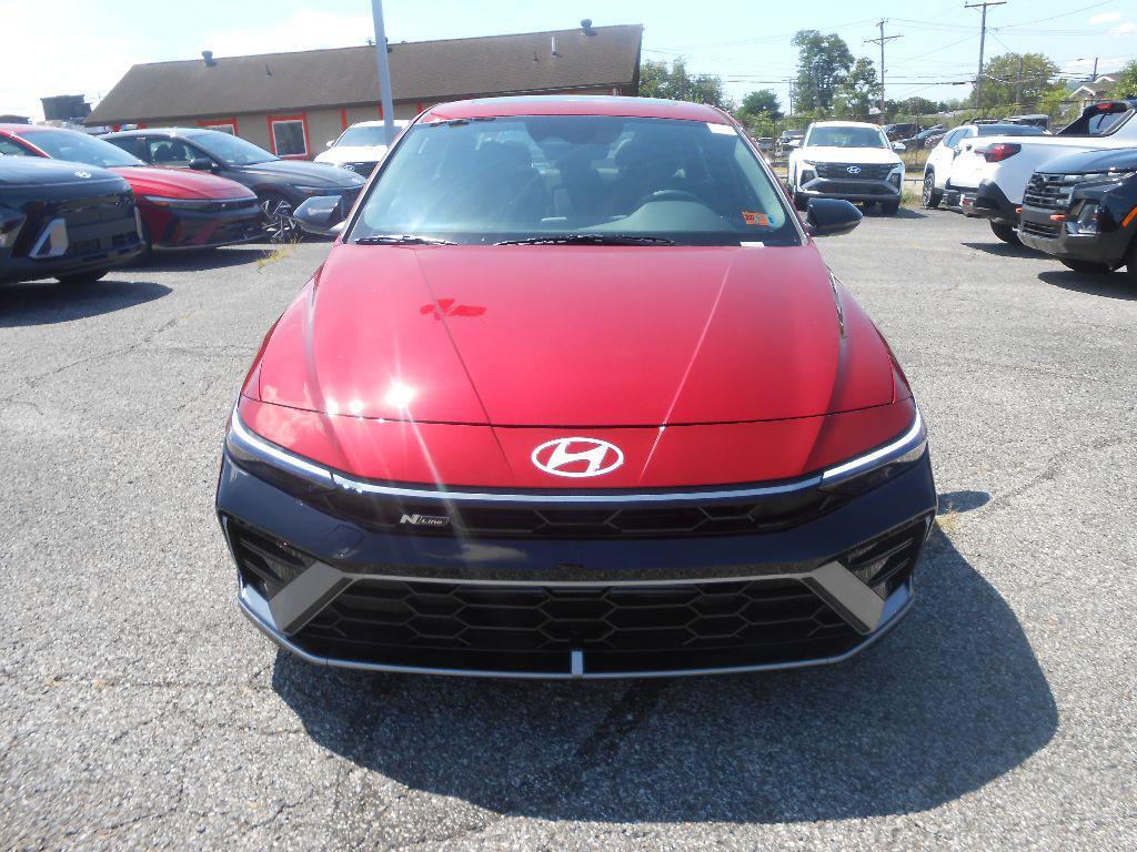new 2025 Hyundai Elantra car, priced at $31,280