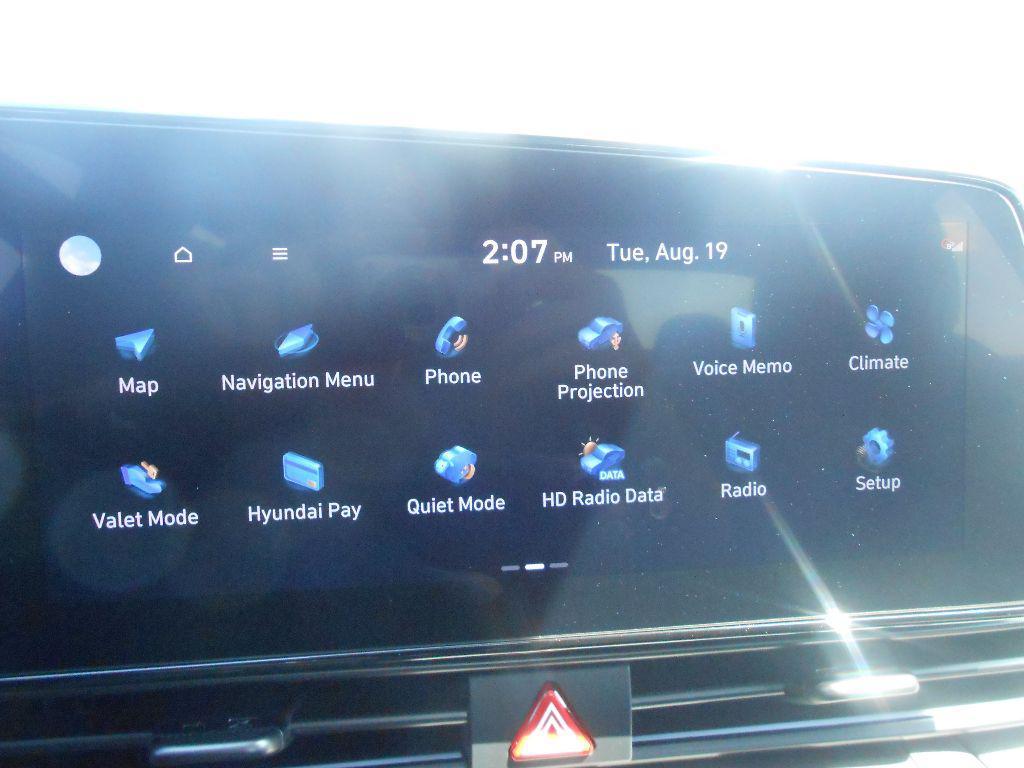 new 2025 Hyundai Elantra car, priced at $31,280