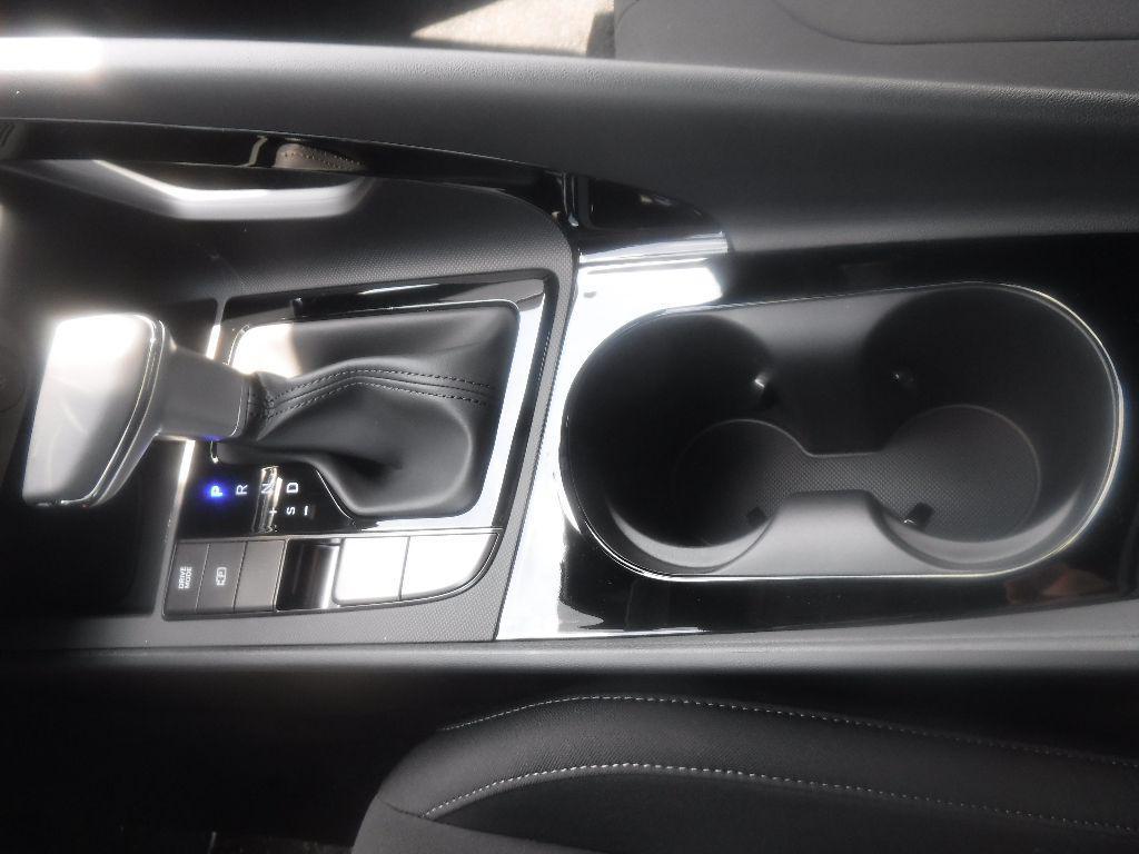 new 2025 Hyundai ELANTRA HEV car, priced at $29,215