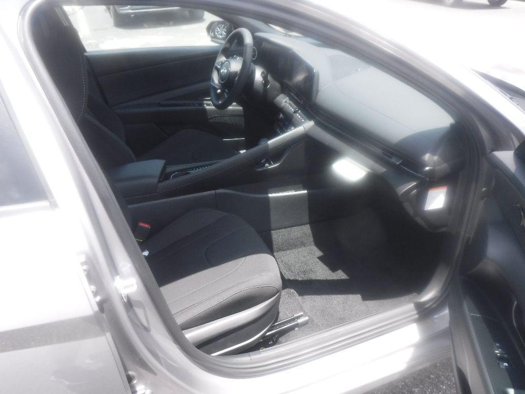 new 2025 Hyundai ELANTRA HEV car, priced at $29,215