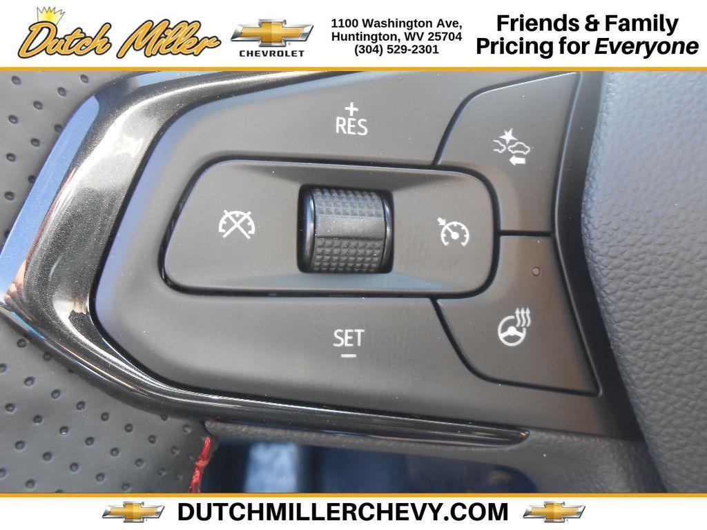 new 2025 Chevrolet Trax car, priced at $27,969