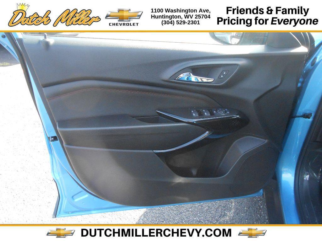 new 2025 Chevrolet Trax car, priced at $27,969
