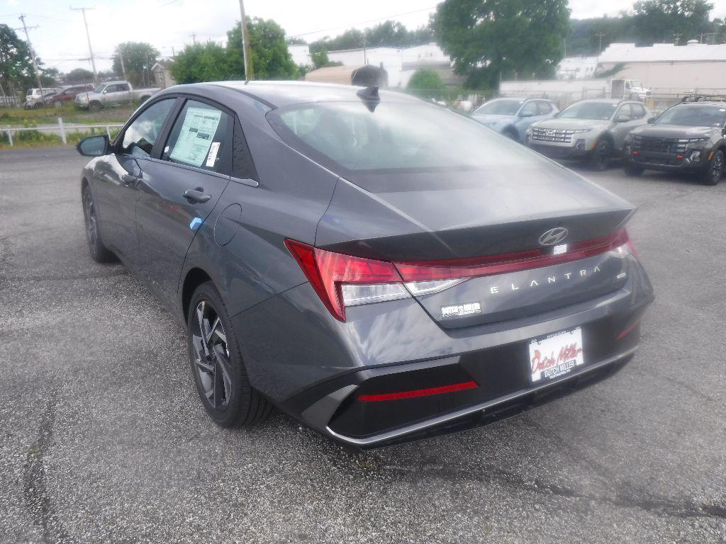 new 2025 Hyundai ELANTRA HEV car, priced at $31,590