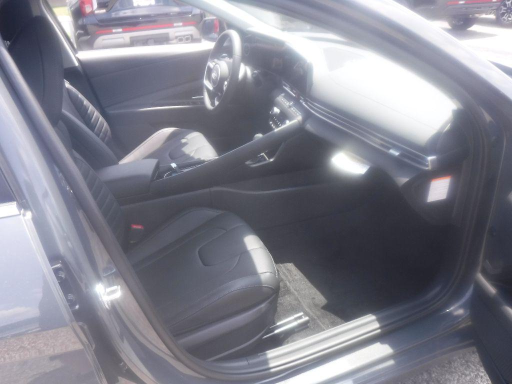 new 2025 Hyundai ELANTRA HEV car, priced at $31,590