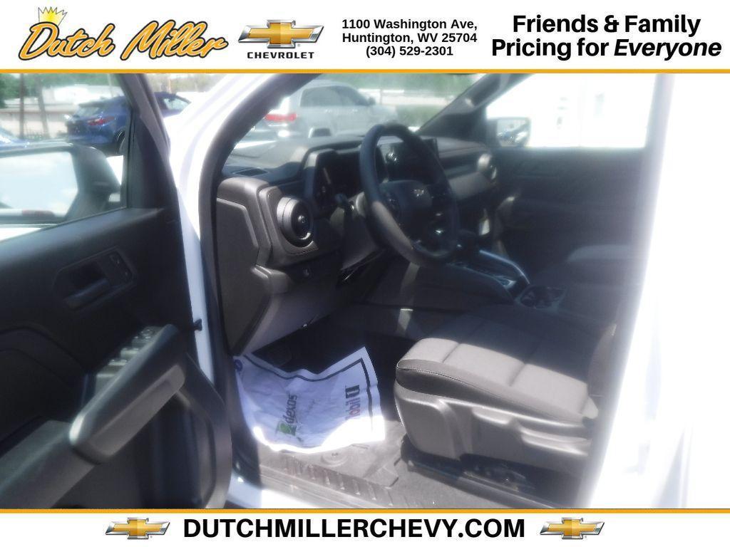 new 2025 Chevrolet Colorado car, priced at $37,145