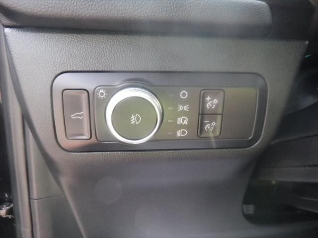 used 2022 Ford Escape car, priced at $24,562