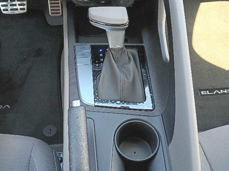 new 2025 Hyundai Elantra car, priced at $25,135