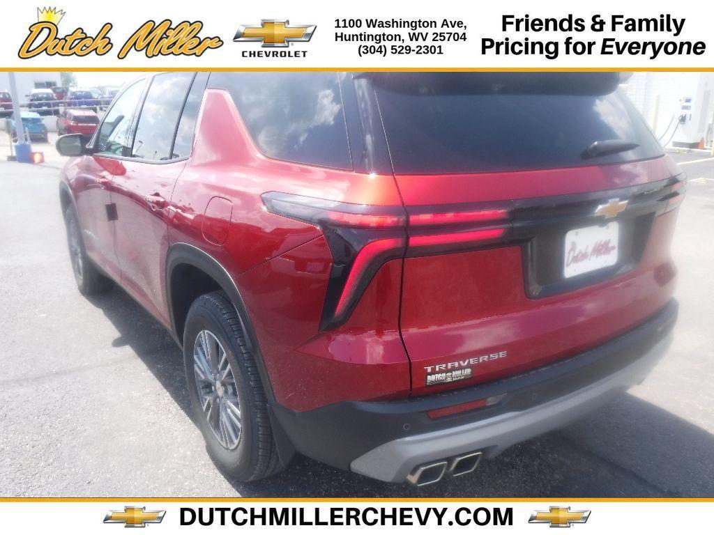 new 2025 Chevrolet Traverse car, priced at $43,485