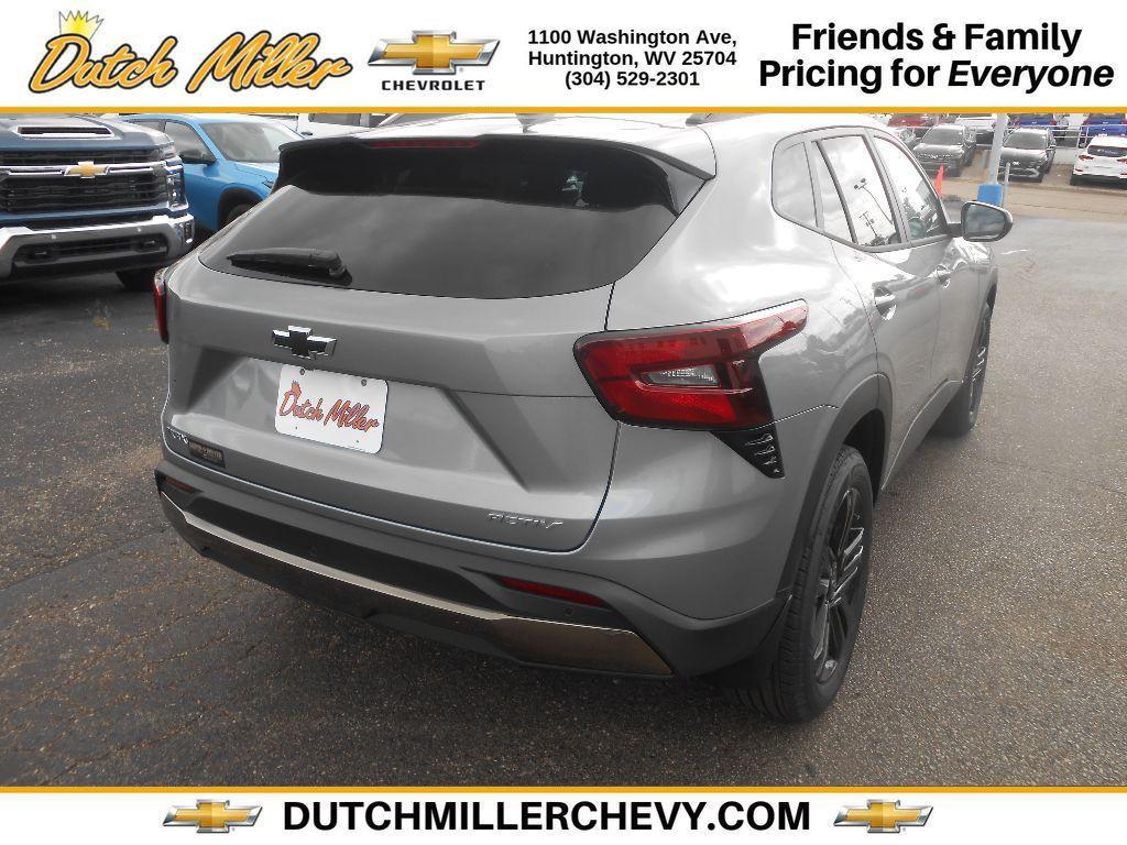 new 2025 Chevrolet Trax car, priced at $28,269