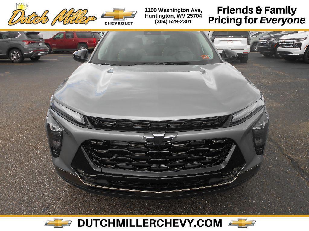 new 2025 Chevrolet Trax car, priced at $28,269