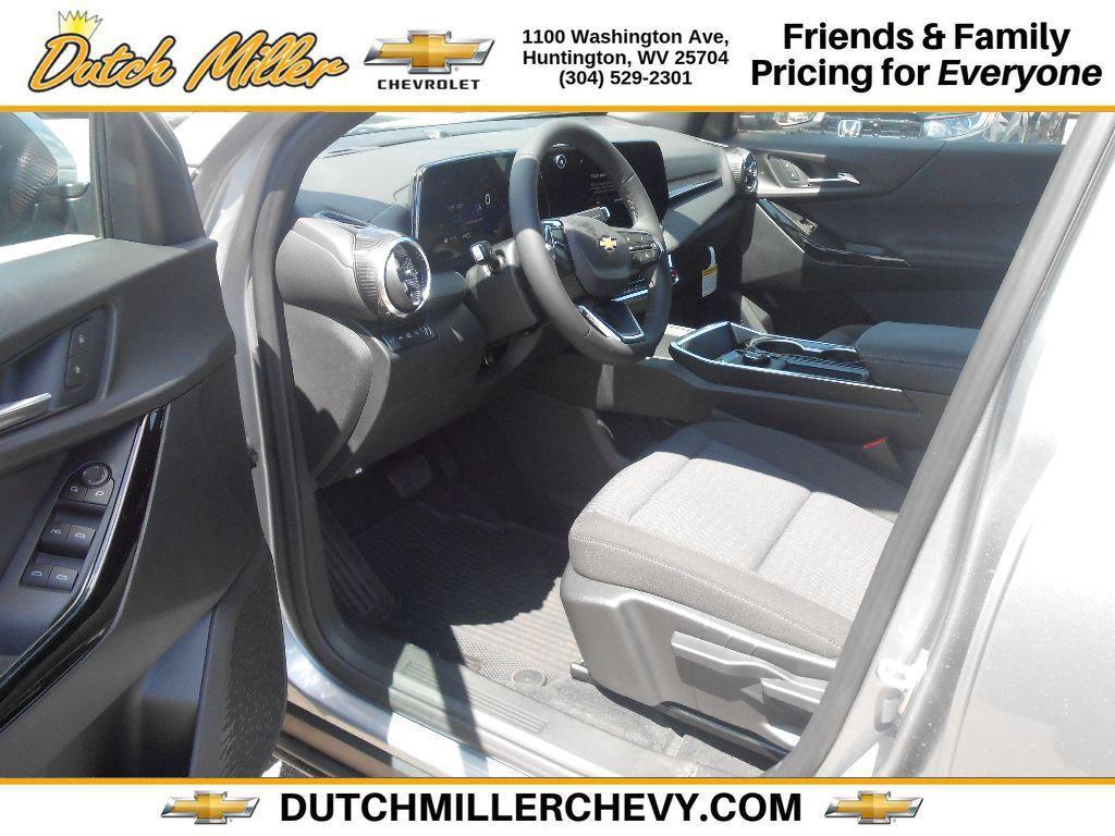 new 2026 Chevrolet Equinox car, priced at $32,980
