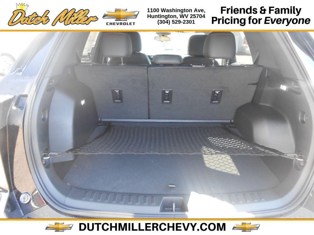new 2026 Chevrolet Equinox car, priced at $38,005