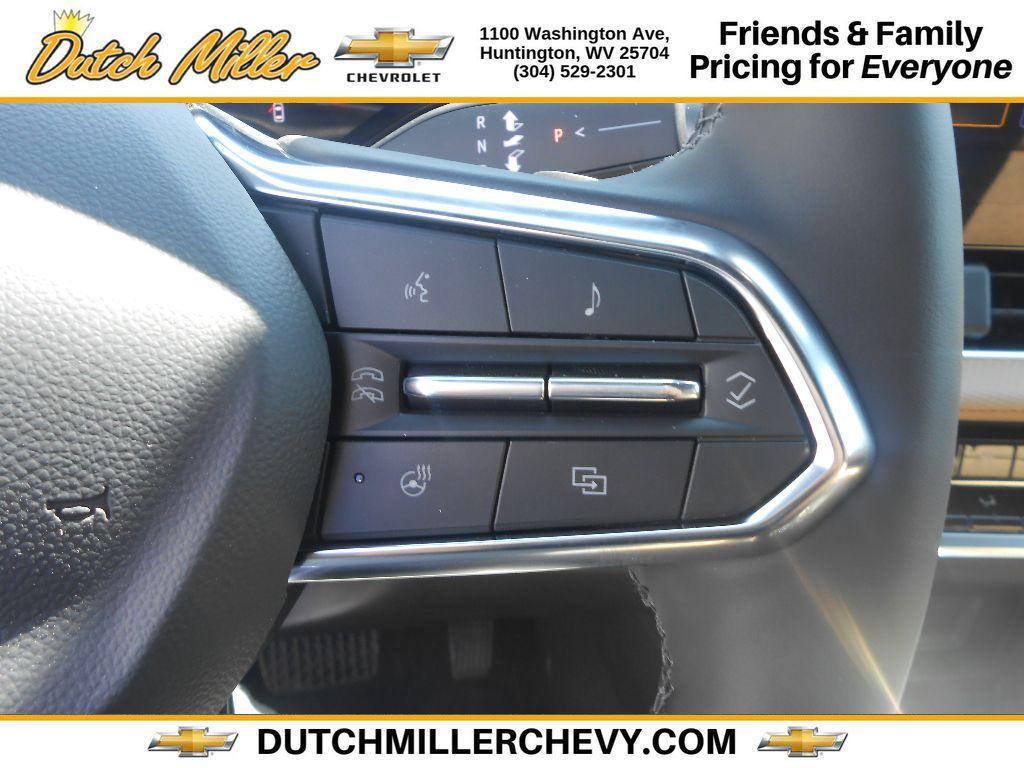new 2026 Chevrolet Equinox car, priced at $38,005