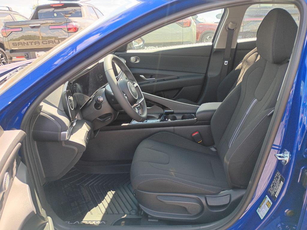 new 2025 Hyundai Elantra car, priced at $27,735