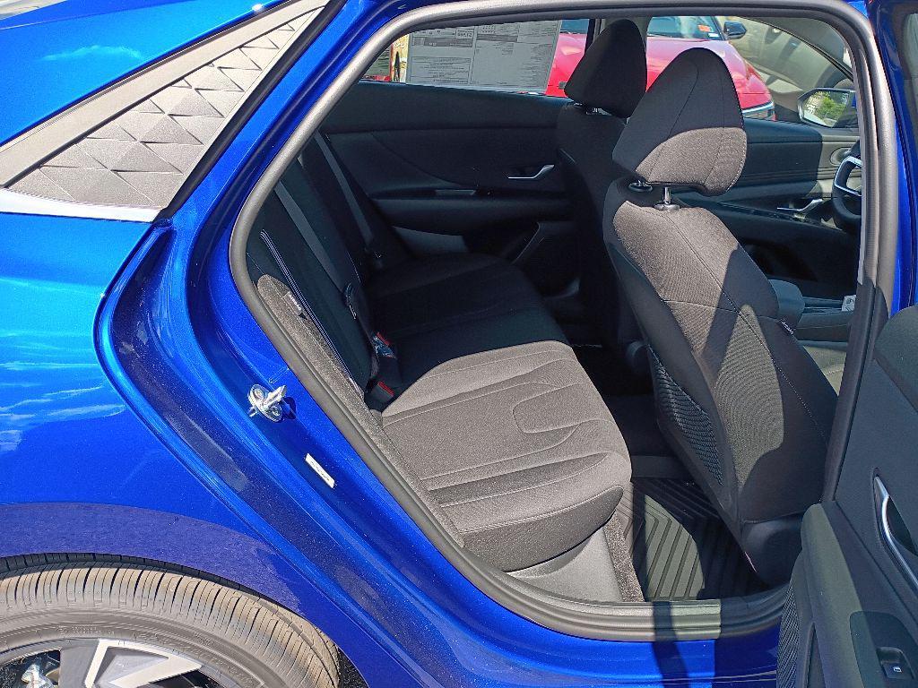 new 2025 Hyundai Elantra car, priced at $27,735