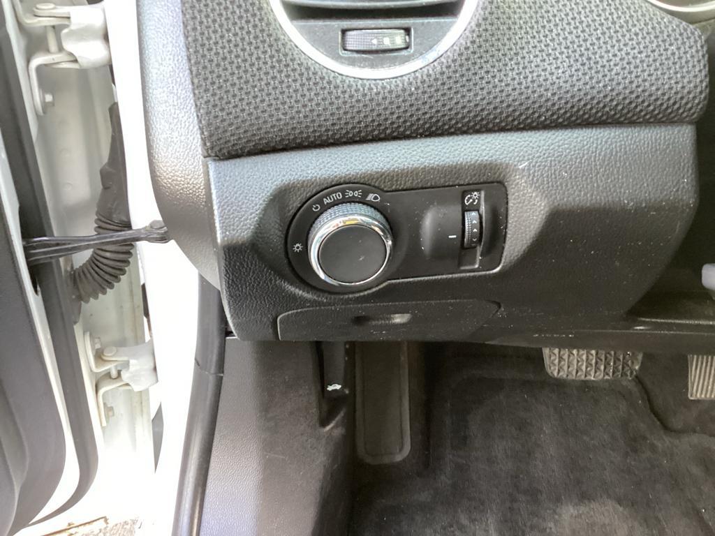 used 2016 Chevrolet Cruze Limited car, priced at $7,814