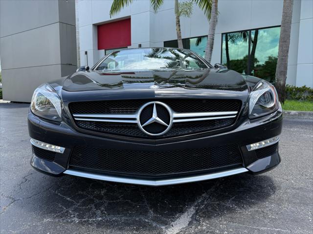 used 2014 Mercedes-Benz SL-Class car, priced at $69,900