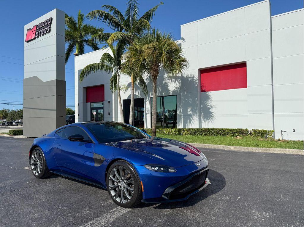 used 2019 Aston Martin Vantage car