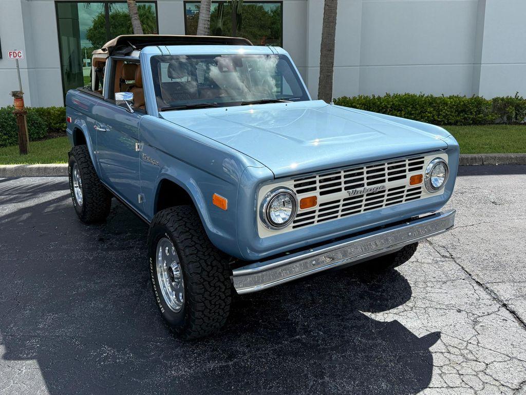 used 2023 Ford Bronco car, priced at $225,900